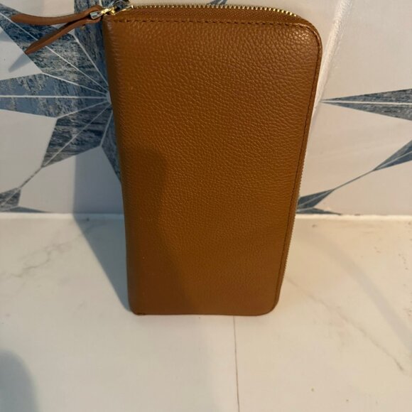 Quince Italian Pebbled Leather Continental Wallet (Camel) - Picture 8 of 8